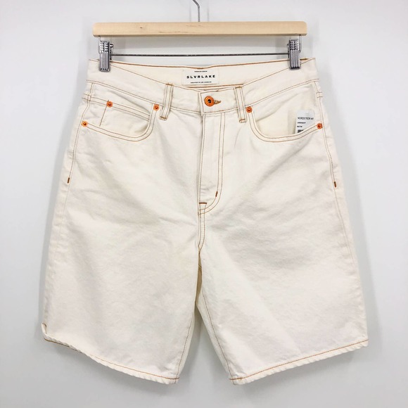 NWT SLVRLAKE London Relaxed Denim Shorts Ivory Size 28 High Rise - Picture 3 of 10